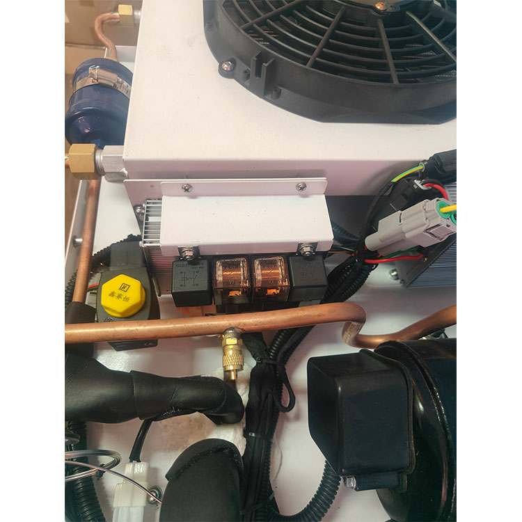 Rooftop 12V 24V AC 0 -18 Degre - Food Storage Is のレビューと価格
