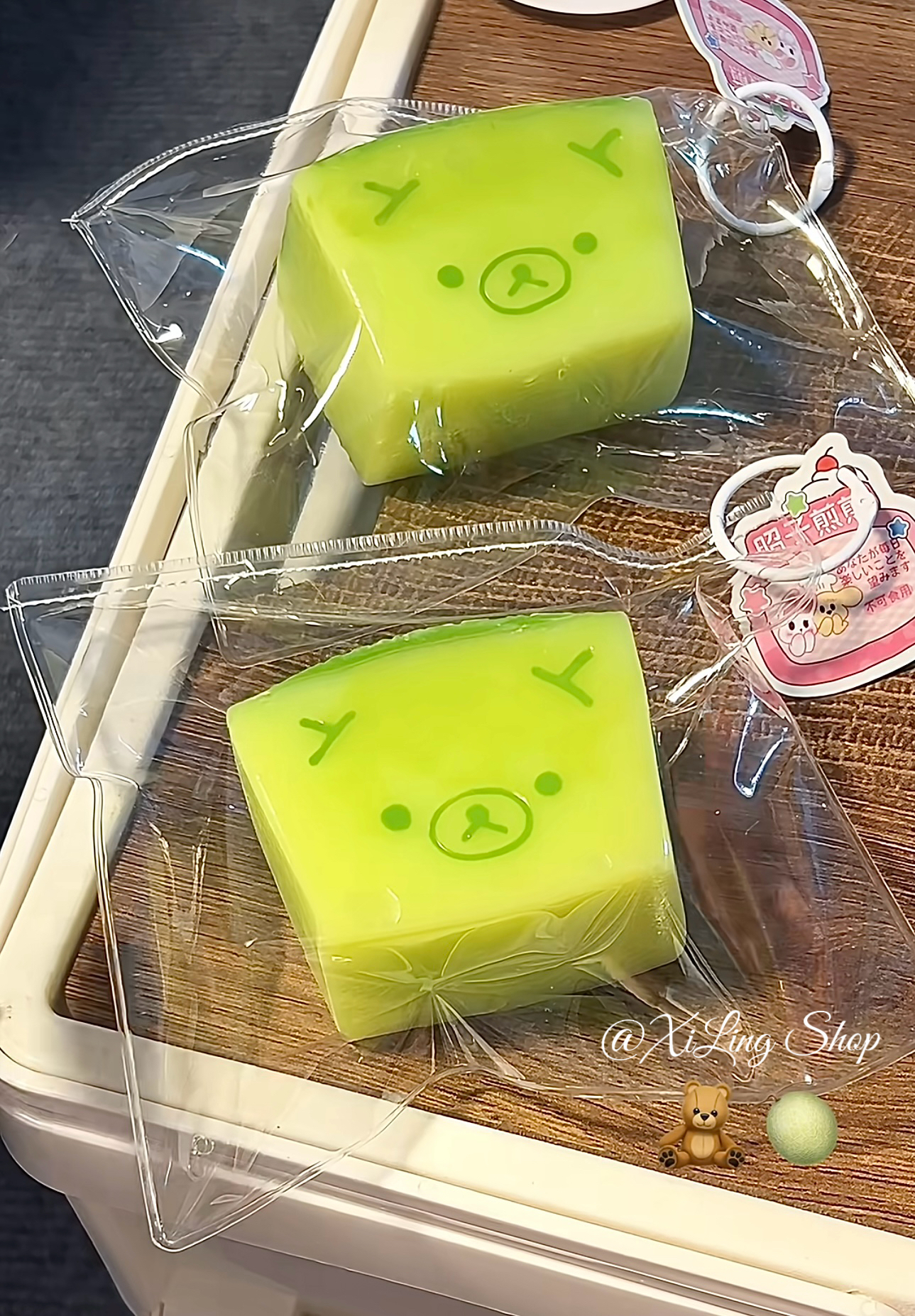 Hot 1Pc Soft Taba Squishy toy  - Food Storage Bag のレビューと価格