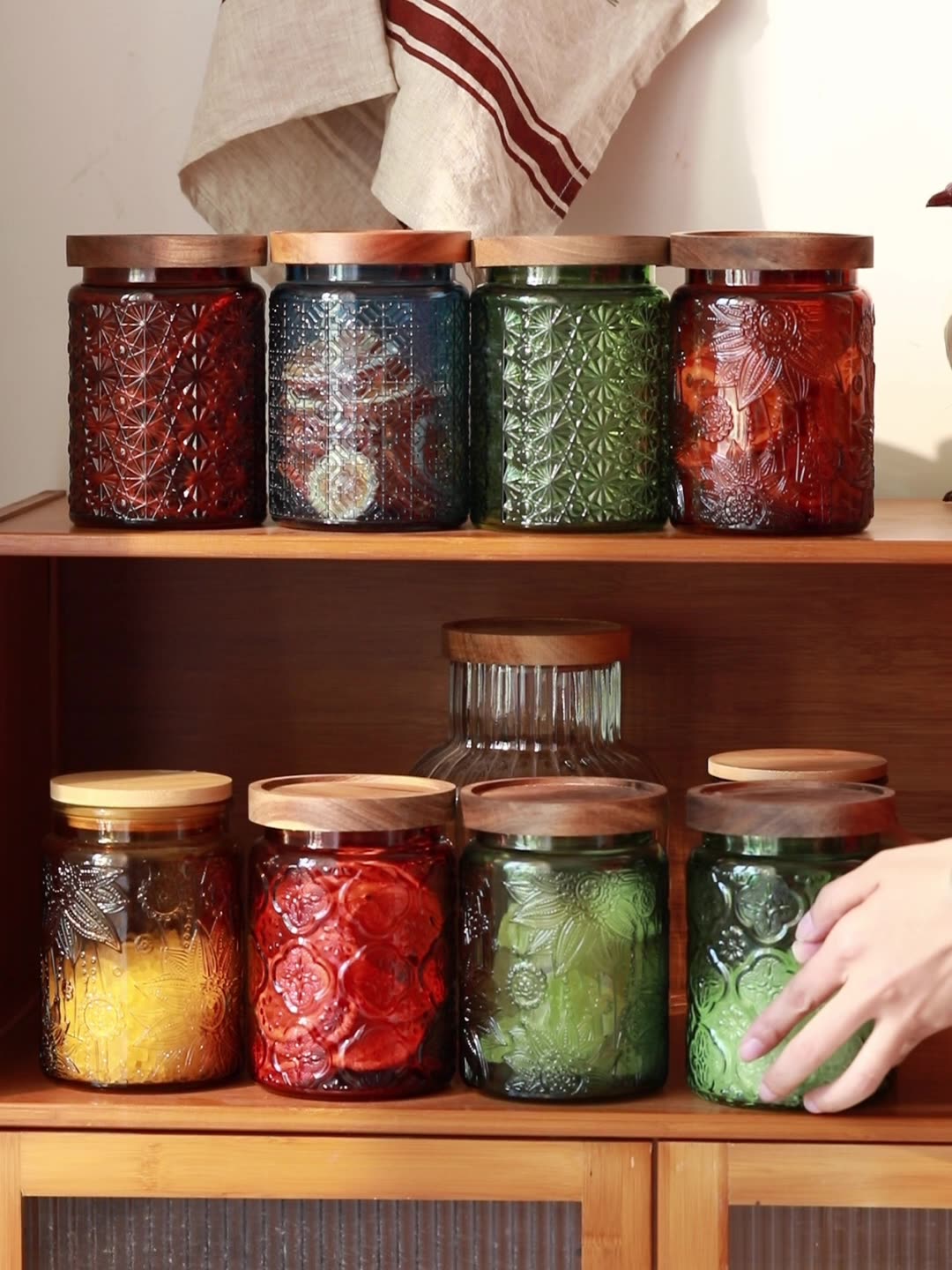 Vintage Glass Kitchen Storage  - Food Storage Jars With Wooden Lids のレビューと価格